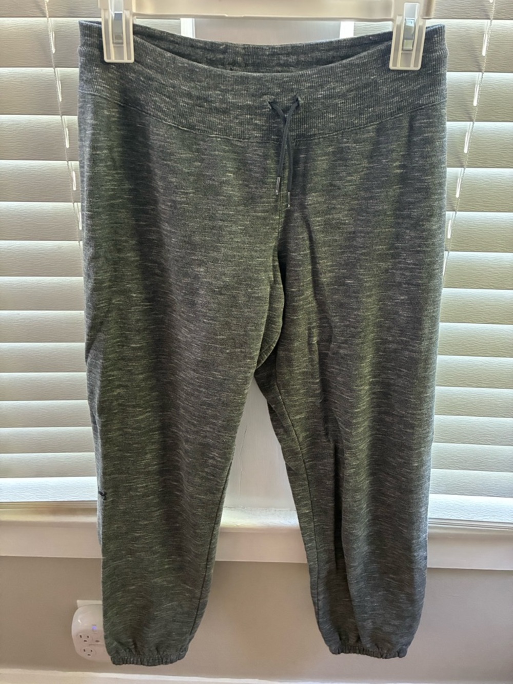 Under Armour Gray crop joggers